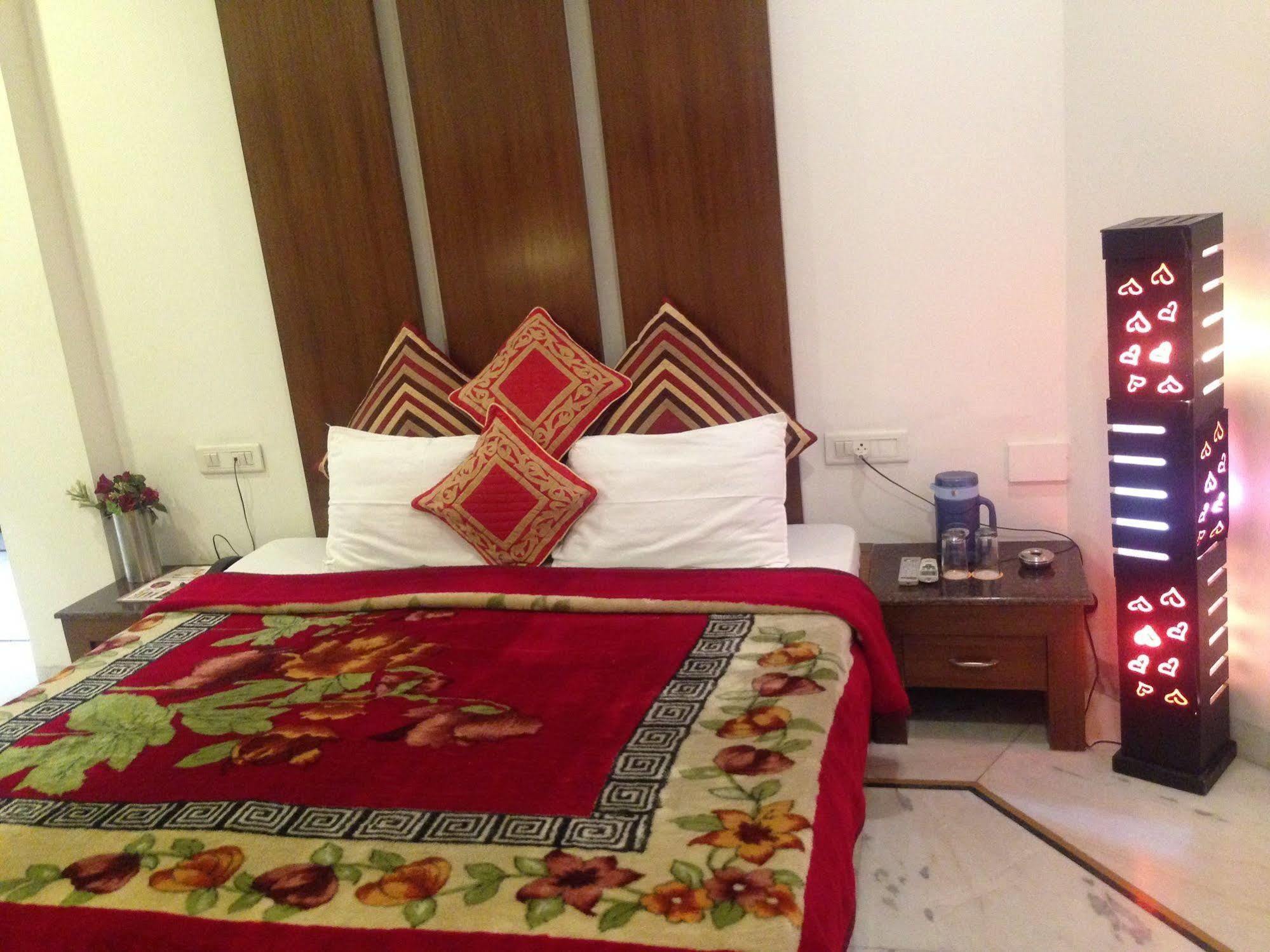 Hotel Namaskar Amritsar Extérieur photo